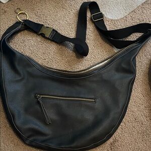 Time and Tru Black Messenger Bag